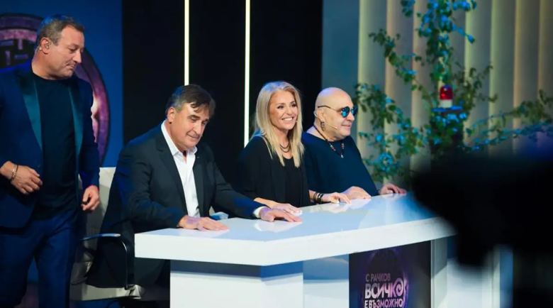„Като две капки вода“ част от финала на „С Рачков всичко е възможно“